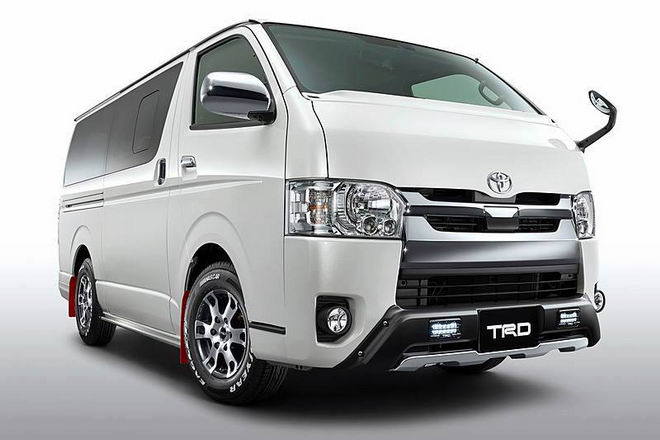 Toyota Hiace cũng có bản độ TRD